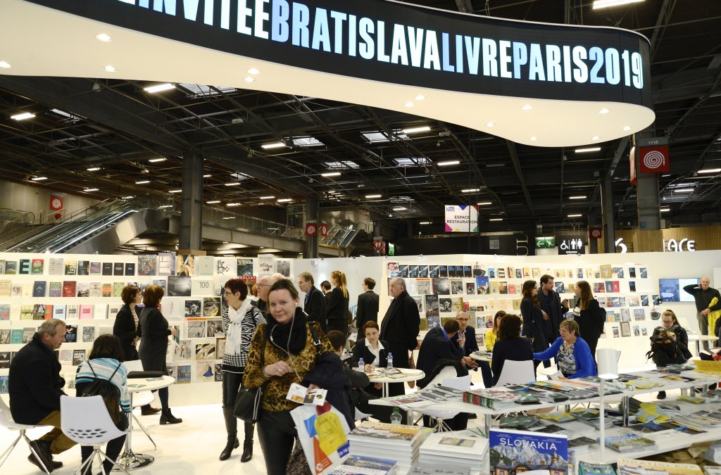 Vizuál stánku na Livre Paris 2019